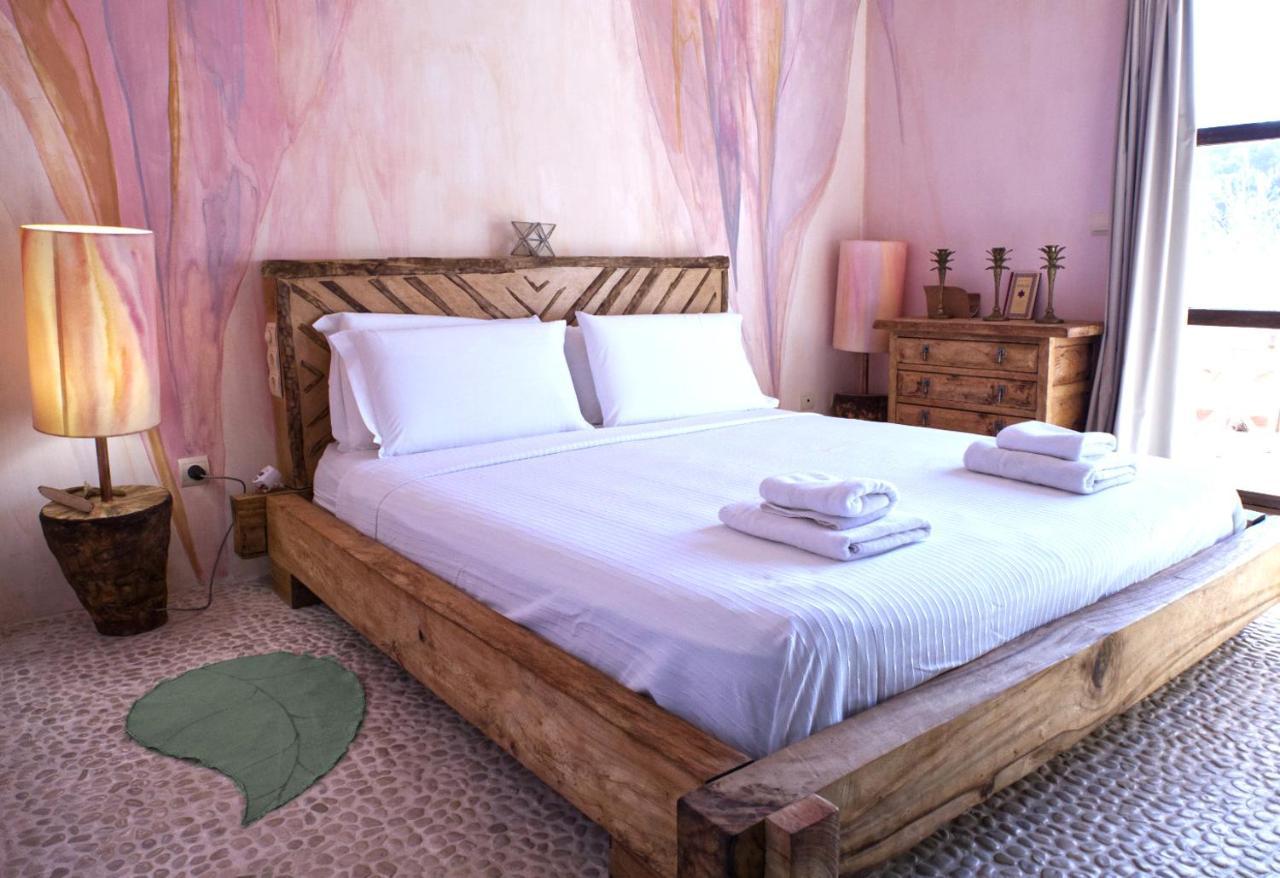 Boutique Hostal La Curandera De Salinas Sant Francesc de s'Estany Екстер'єр фото