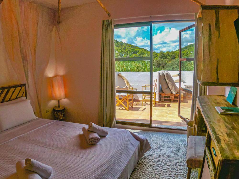 Boutique Hostal La Curandera De Salinas Sant Francesc de s'Estany Екстер'єр фото
