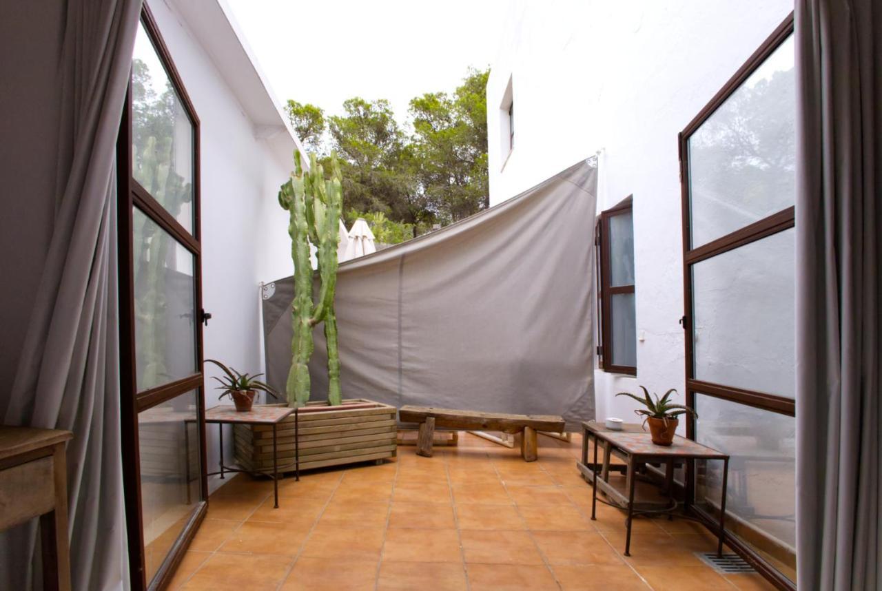 Boutique Hostal La Curandera De Salinas Sant Francesc de s'Estany Екстер'єр фото