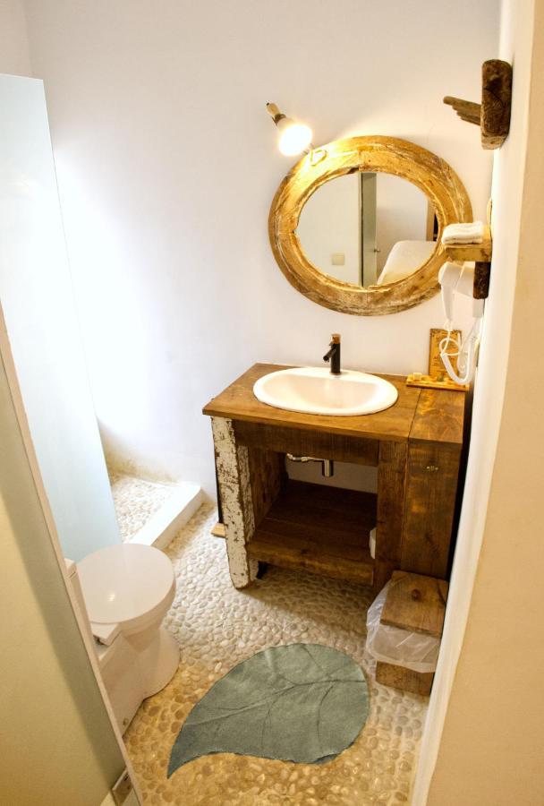Boutique Hostal La Curandera De Salinas Sant Francesc de s'Estany Екстер'єр фото