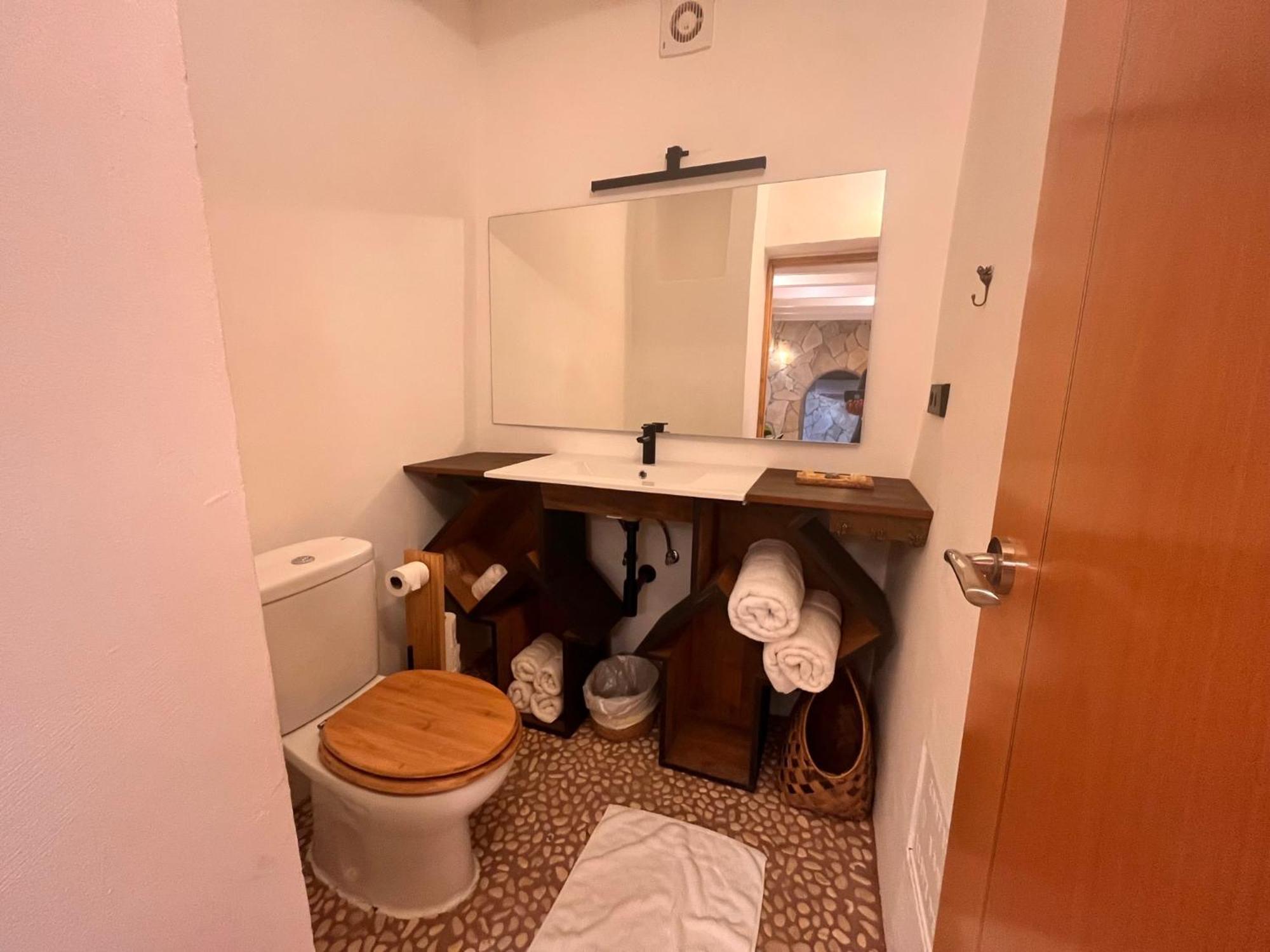 Boutique Hostal La Curandera De Salinas Sant Francesc de s'Estany Екстер'єр фото