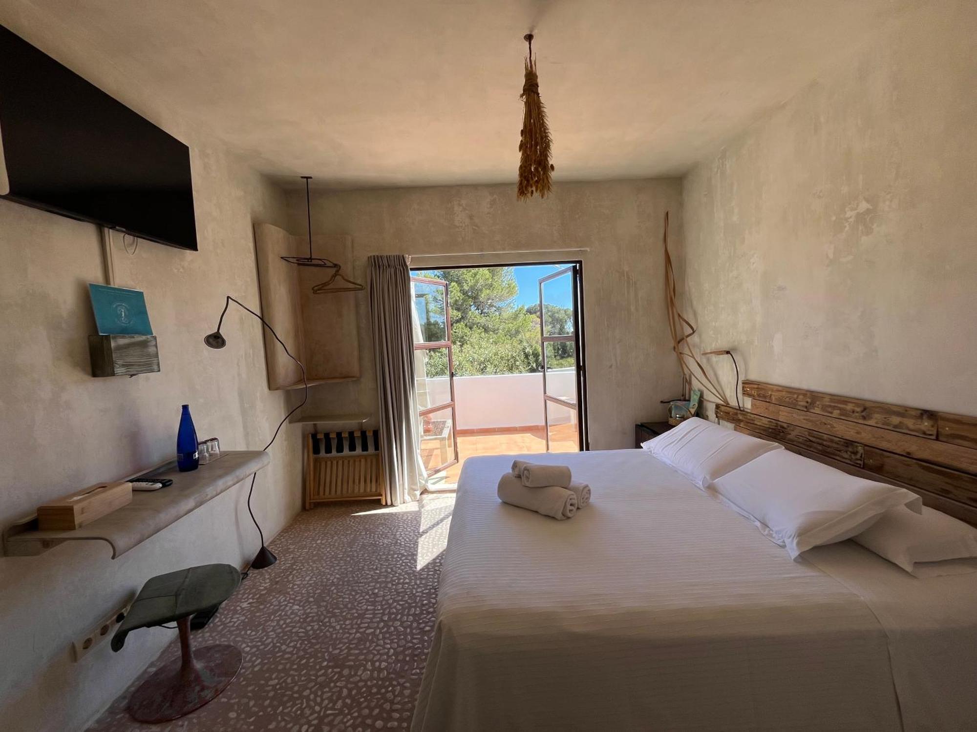 Boutique Hostal La Curandera De Salinas Sant Francesc de s'Estany Екстер'єр фото