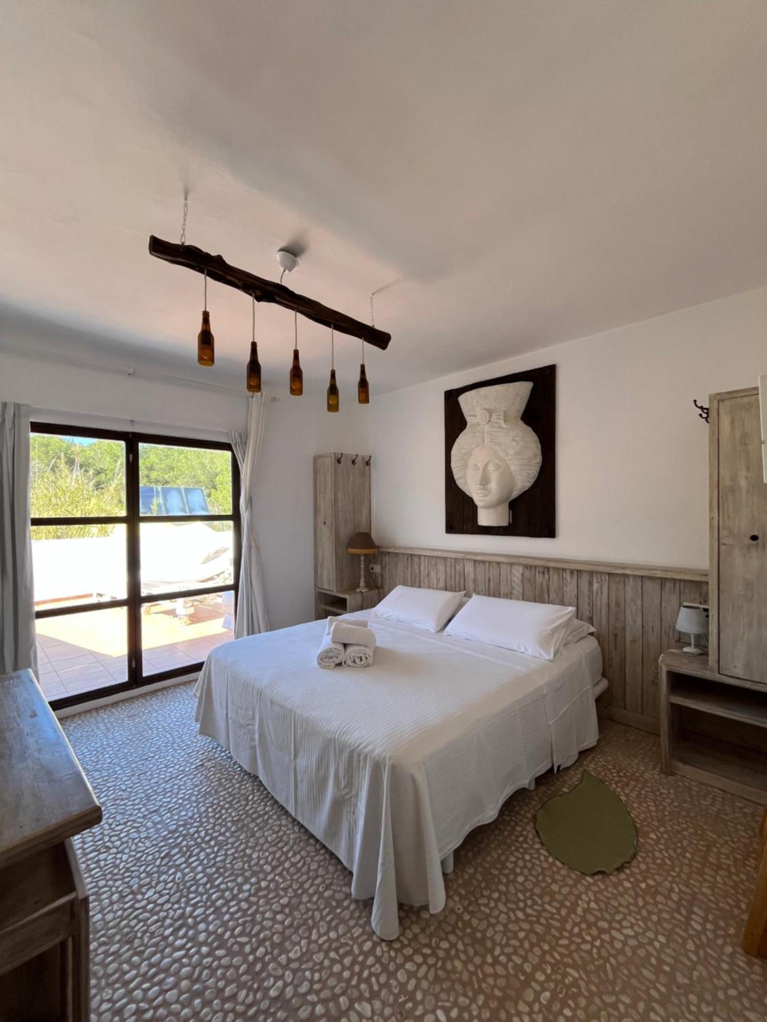 Boutique Hostal La Curandera De Salinas Sant Francesc de s'Estany Екстер'єр фото
